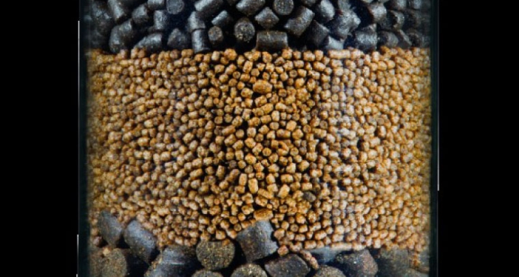 Aquasoja, bote de pellets Aquasoja, bote de pellets
