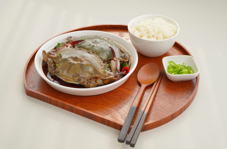 cangrejo coreano en plato cangrejo coreano en plato