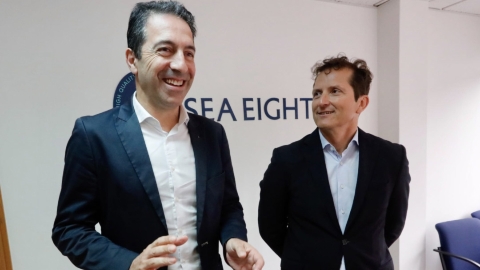 Conselleiro Mar, Villares en visita a Sea Eight
