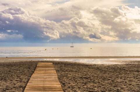 Playa en el Mediterráneo
