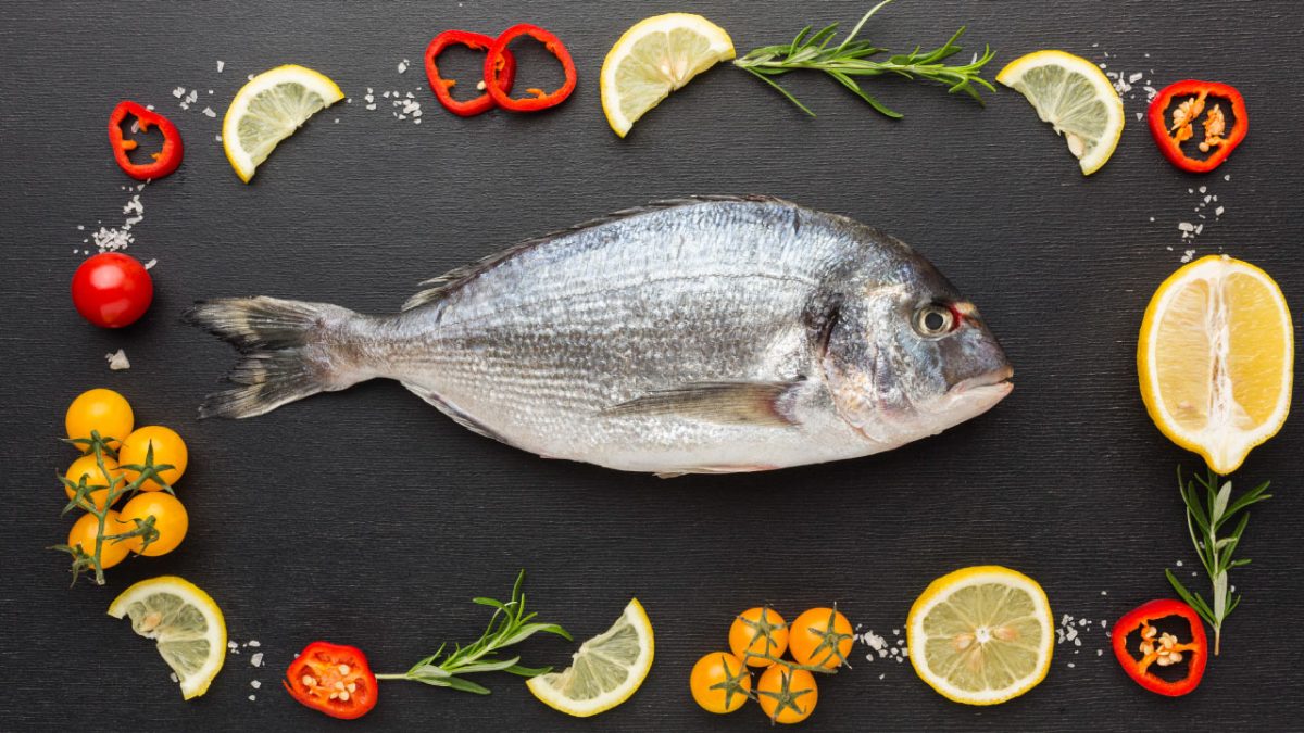 Dorada decorada con vegetales