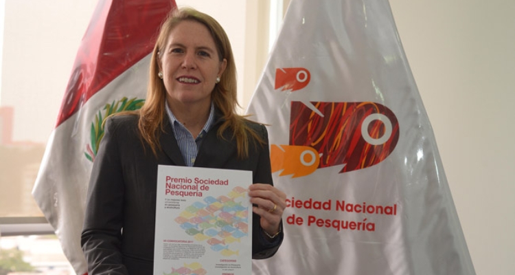 Elena Conterno, premio mejor tesis pesca y acuicultura 2017