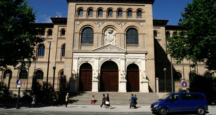 Fachada Paraninfo Universidad de Zaragoza