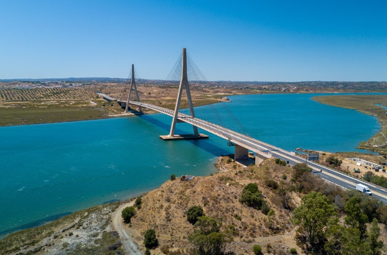 Guadiana, frontera España y Portugal Guadiana, frontera España y Portugal