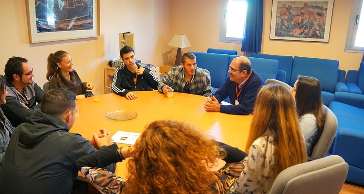 ifapa-toruno-cafe-ciencia-2015-mesa-moluscos ifapa-toruno-cafe-ciencia-2015-mesa-moluscos
