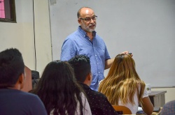 Profesor de la Universidad de Las Palmas de Gran Canaria imparte curso en Ecuador sobre mejora genética de langostinos