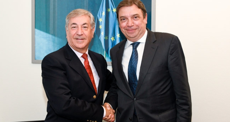 luis-planas-karmenu-vella