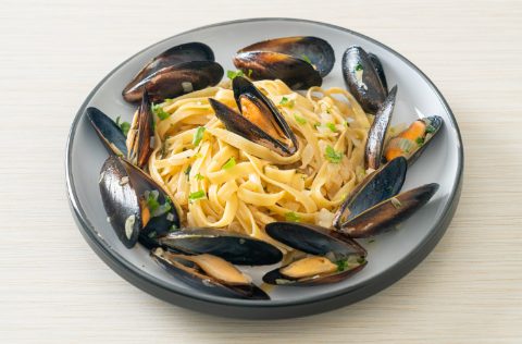 pasta y mejillones