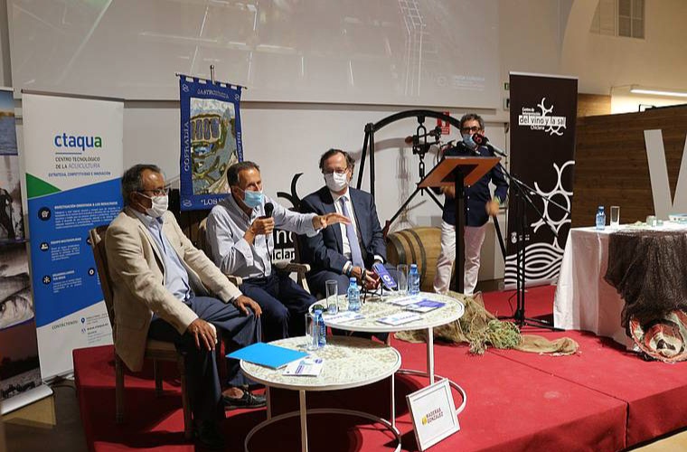 Presentación marca Pescado de Estero Tradicional Presentación marca Pescado de Estero Tradicional
