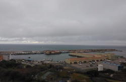 La granja de salmón Atlántico prevista en Burela recibe la negativa de Costas