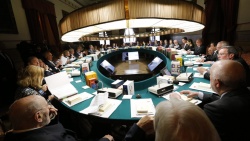 El día que la Real Academia Española quitó ‘artificial’ de la definición de piscicultura