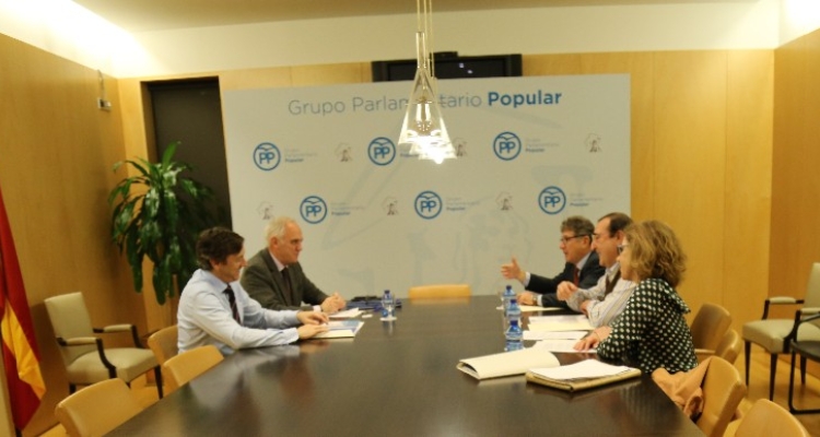 reunion-fedepesca-portavoz-pp-hernando-pesca-diputados