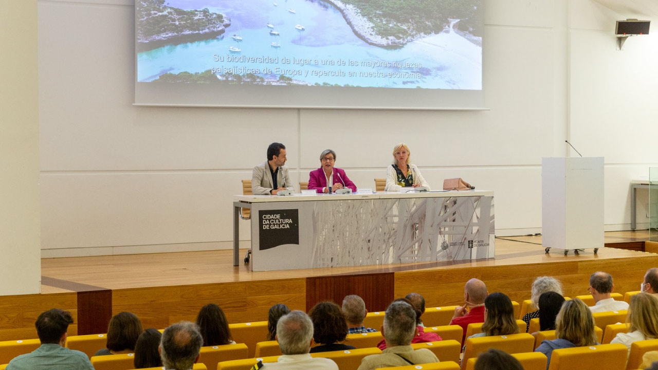 Rosa Quintana Conselleira del Mar de Galicia
