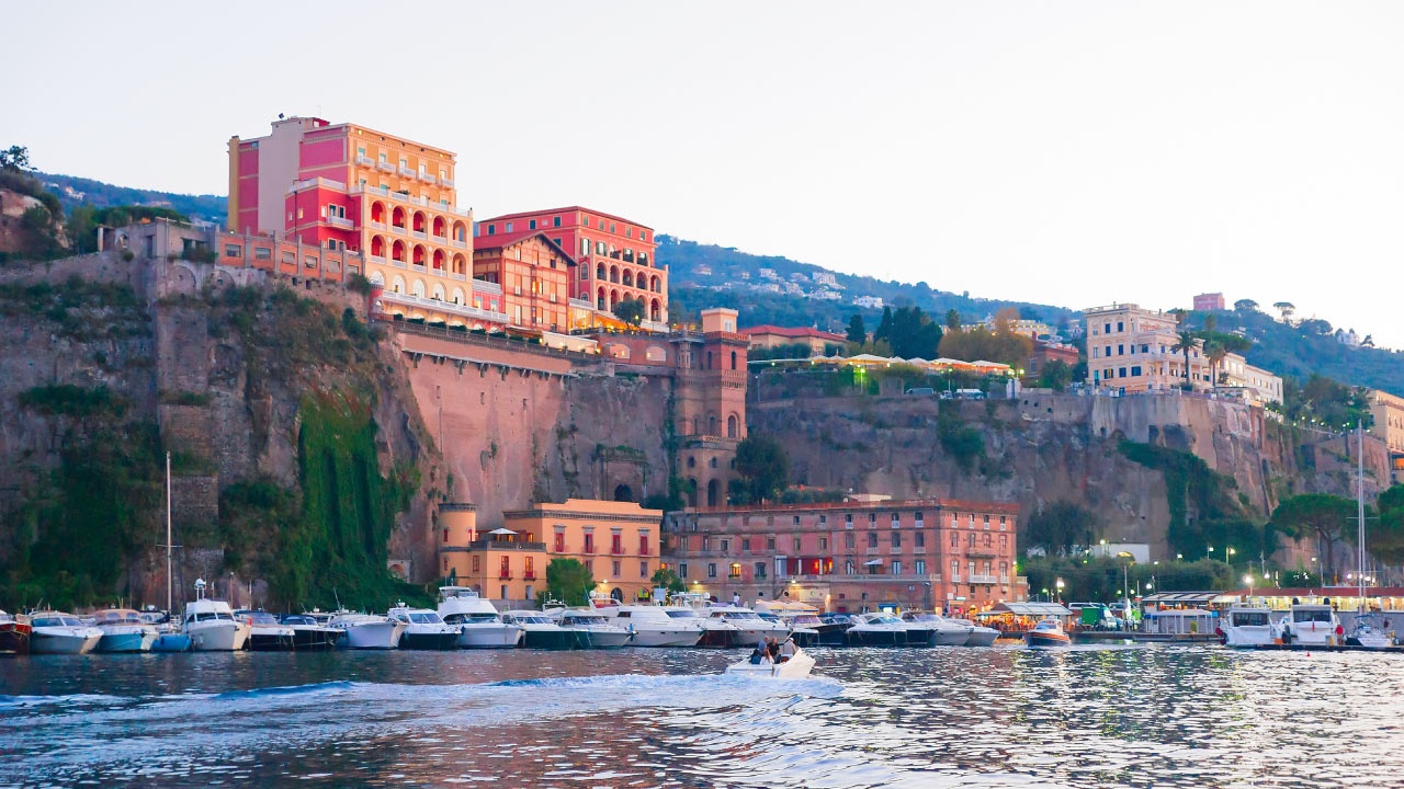 atardecer en Sorrento, Italia atardecer en Sorrento, Italia