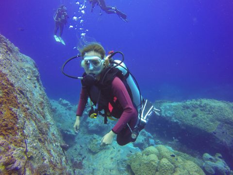 submarinista-fondo-mar-w