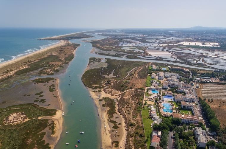 Vista aérea de esteros en Tavira Vista aérea de esteros en Tavira