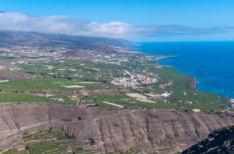 Vista aérea Tazacorte, isla de La Palma (Canarias)