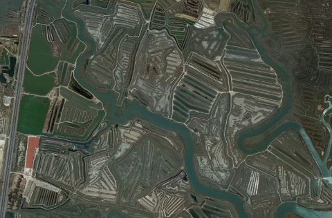 Vista satélite salinas bahía de Cádiz